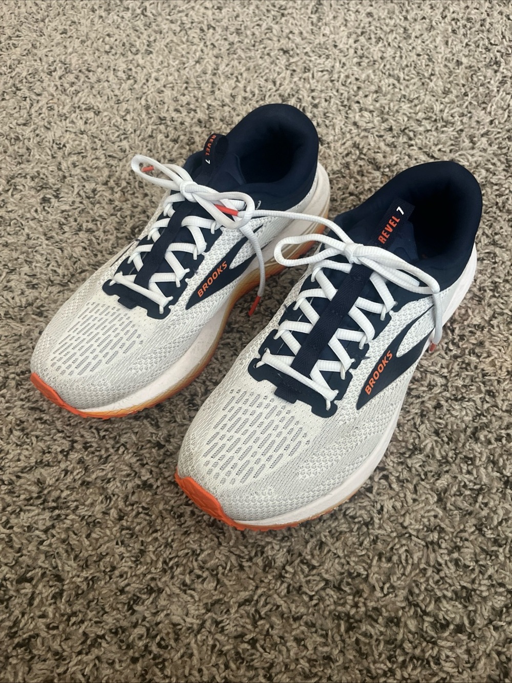 BrooksRevel 7 Men's Running Shoes in White, Navy & Orange Sz 8